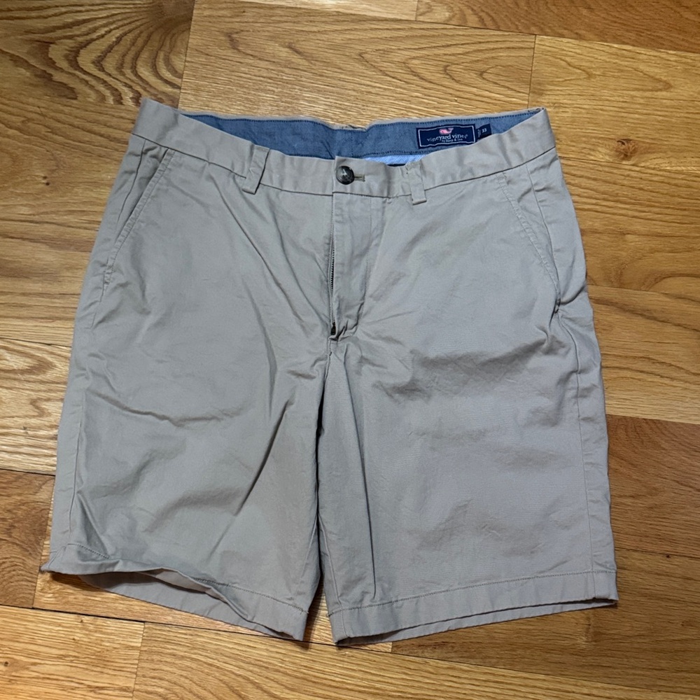 Vineyard Vines Tan Flat Front Shorts